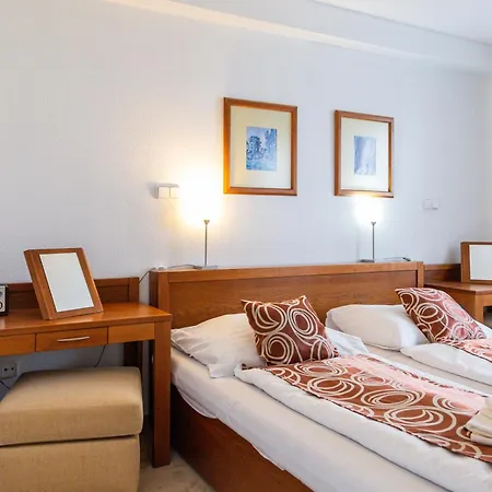 Hotel Granit Tatranske Zruby 3*